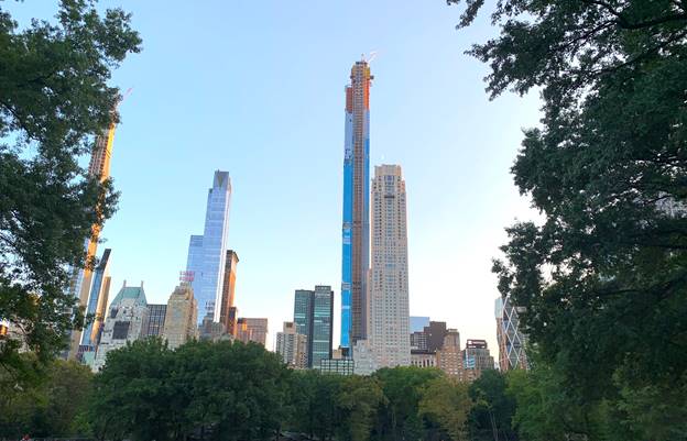 https://imgs.6sqft.com/wp-content/uploads/2019/09/17111145/central-park-tower-sept-.jpg